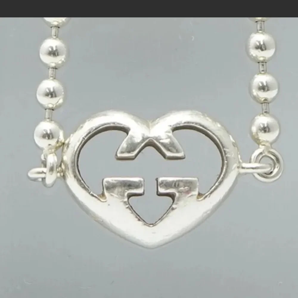 GUCCI RARE LUXURY HEART BRACELET - Picture 5 of 7